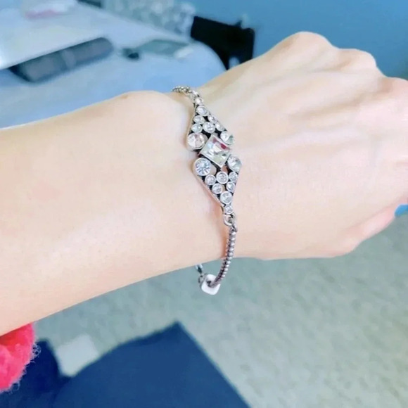 Marlyn Schiff Adjustable Silver Toned Rhinestone Bracelet - Picture 5 of 6